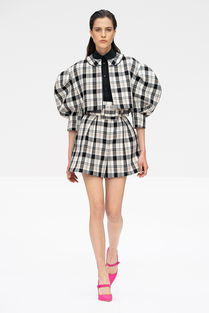 2020春夏流行复古风 80年代服装重回时尚舞台